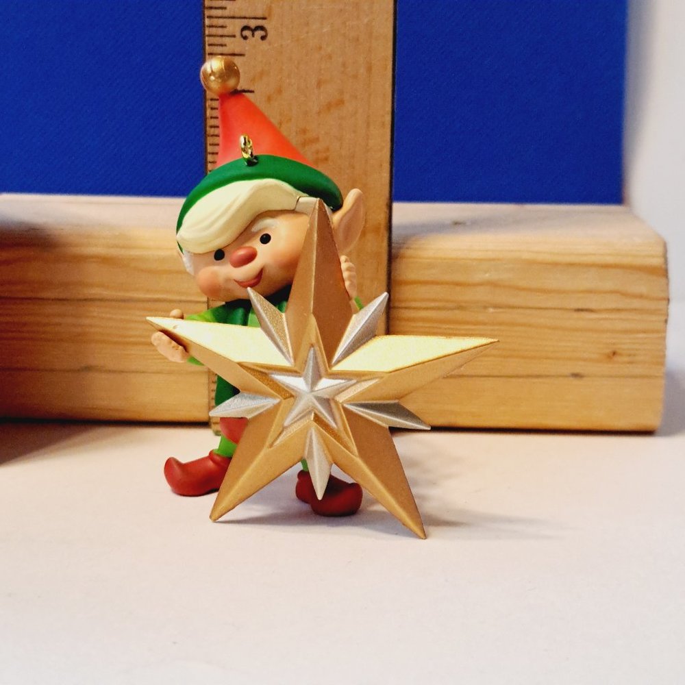 2023 NORTH POLE TREE TRIMMERS #11 IN SERIES HALLMARK KEEPSAKE ORNAMENT - Picture 7 of 7